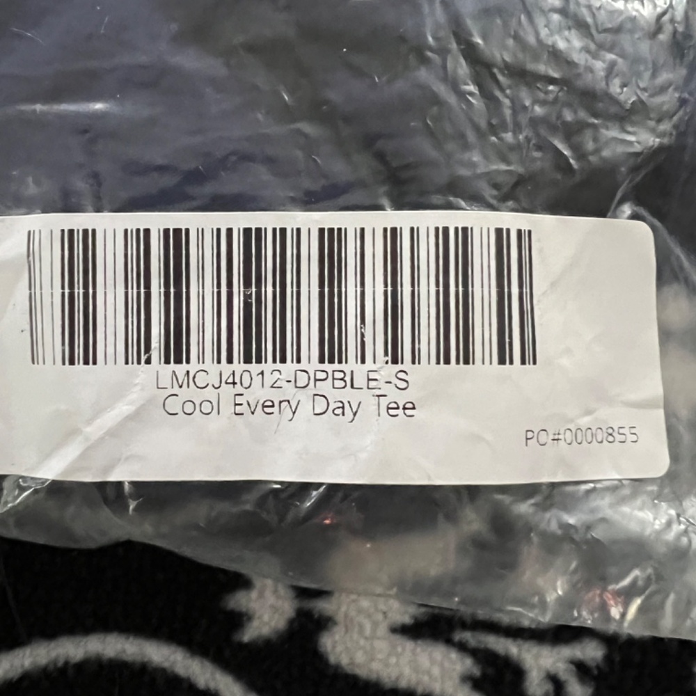 NWOT Lunya Lahgo Cool Everyday Tee - Picture 7 of 7
